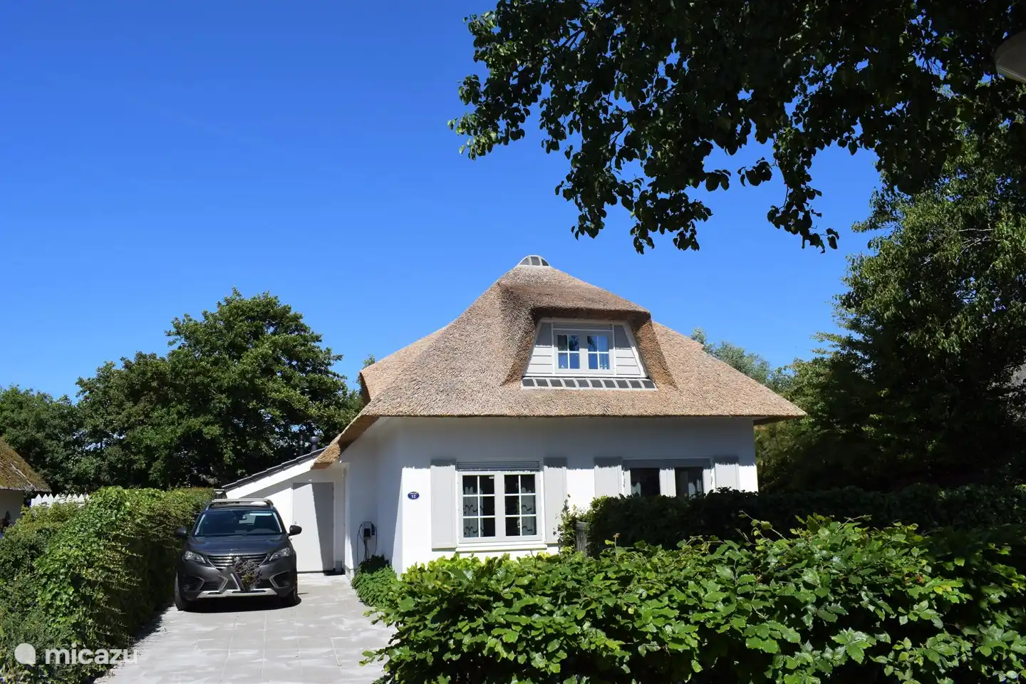 Einfahrt für 2 Autos