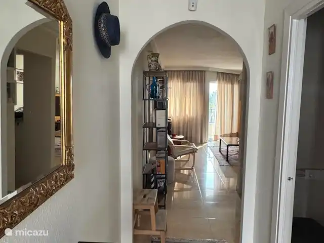 Puerto Blanco huren in Spanje, Costa del Sol, Caleta de Velez - appartement Ietsje verder in de hal :)