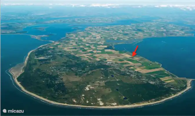 Die Lage der Wohnung. Zur Oosterschelde (dem Wasser) sind es etwa 10 Gehminuten.