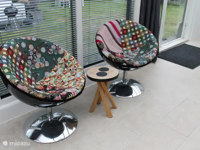 bungalow huren in Nederland, Noord-Holland, Julianadorp aan Zee – Like a Rolling Stone relax stoelen