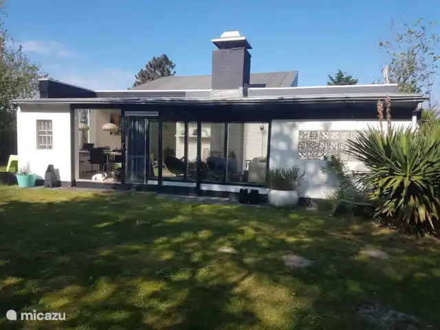 bungalow huren in Nederland, Noord-Holland, Julianadorp aan Zee – Like a Rolling Stone schuifpui