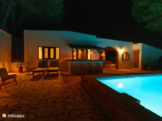 Finca Robledo Malaga huren in Spanje, Andalusië, Alhaurín el Grande - vakantiehuis Avondsetting zwembad