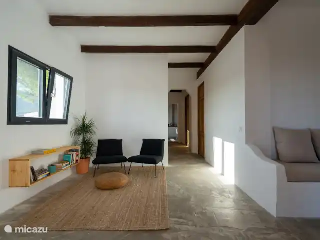 Finca Robledo Malaga huren in Spanje, Andalusië, Alhaurín el Grande - vakantiehuis Woonkamer met leesruimte