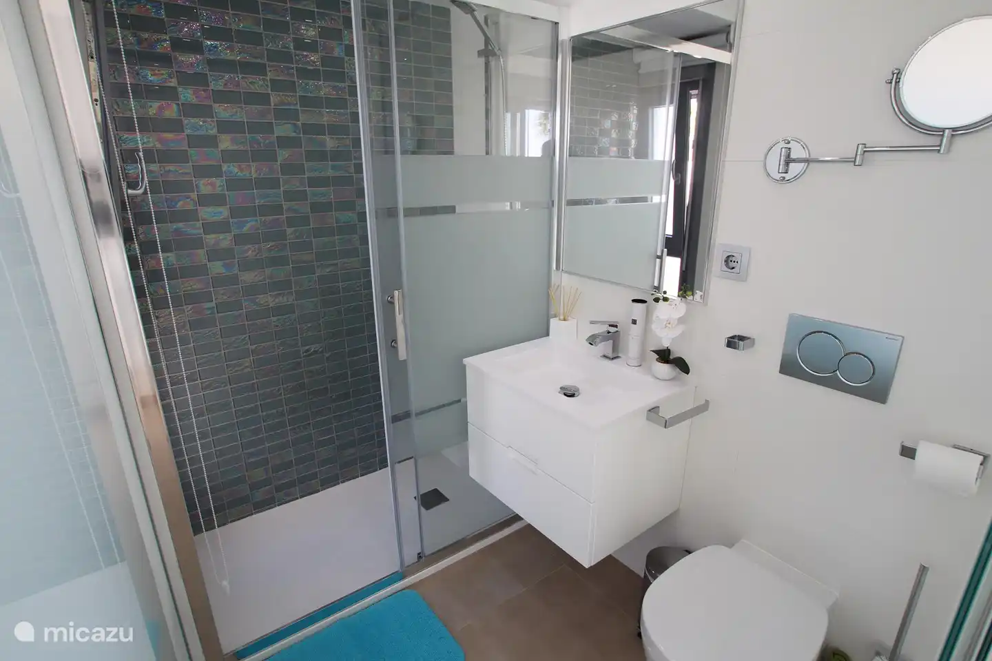 Badkamer 2 - 1e verdieping