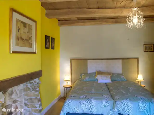 Le Plus Beau | France, Allier, Theneuille - maison de vacances Une chambre au premier étage