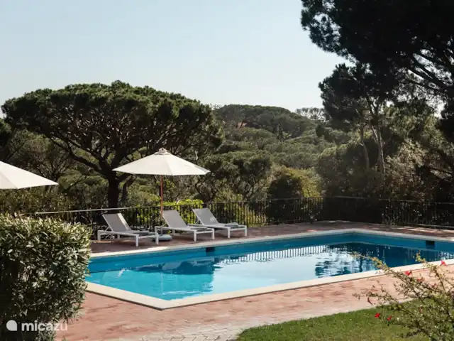 Casa Figueiras - proche de la plage | Portugal, Algarve, Vale do Garrão - villa Piscine au calme avec transats et parasols
