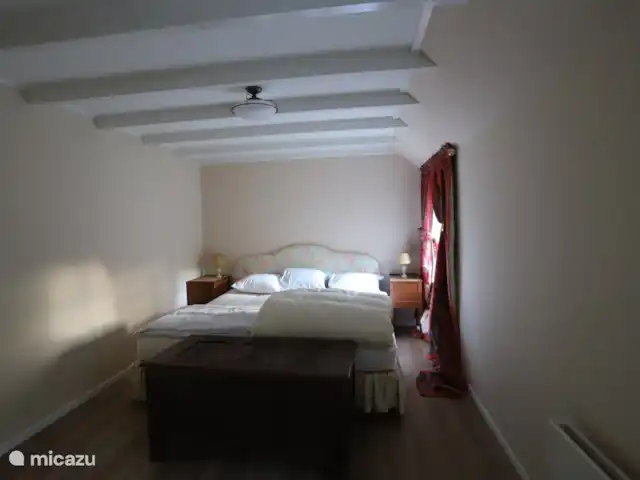 El establo de burros en Países Bajos, Güeldres, Lochem - casa vacacional Dormitorio en planta baja