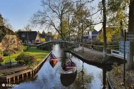 Vakantiehuis Nederland, Overijssel, Giethoorn vakantiehuis Vakantiehuis Zwarte Stern Giethoorn