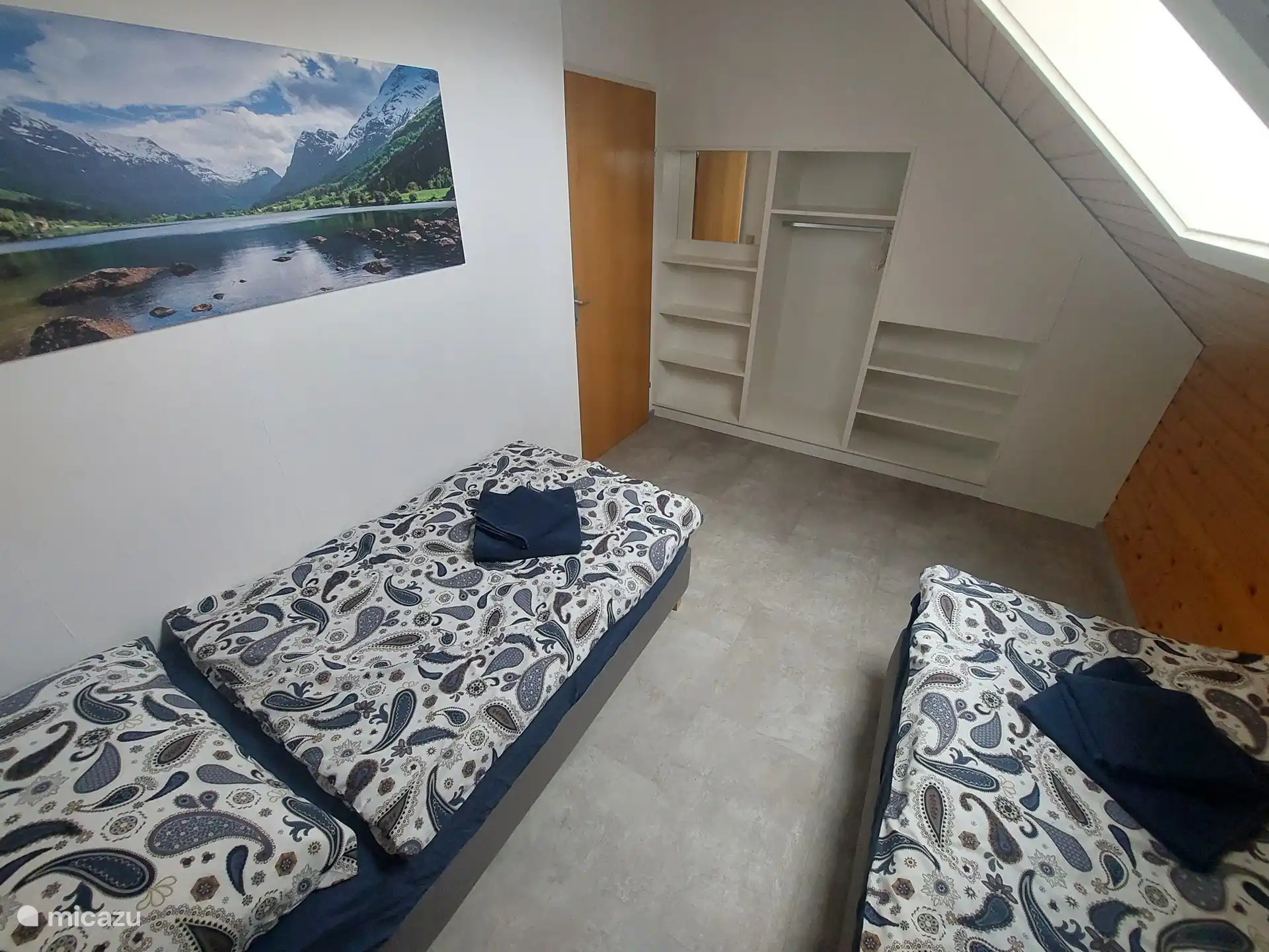 Habitación doble con aire acondicionado