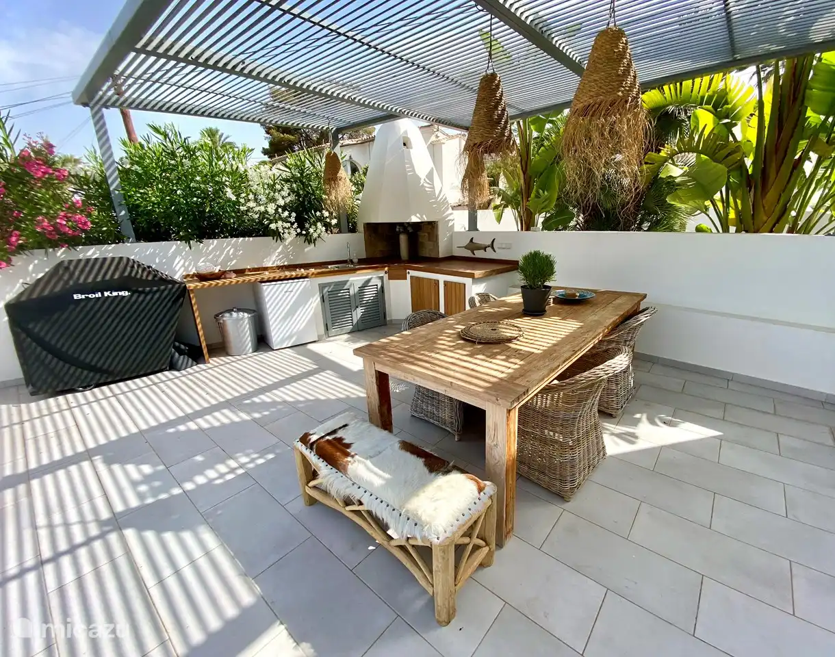 Chica Del Mar - Grillplatz