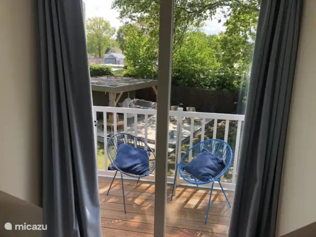 'De Oester' de Zuidhoek 5 | Pays-Bas, Zélande, Renesse - maison de vacances Joli balcon de la chambre n°4