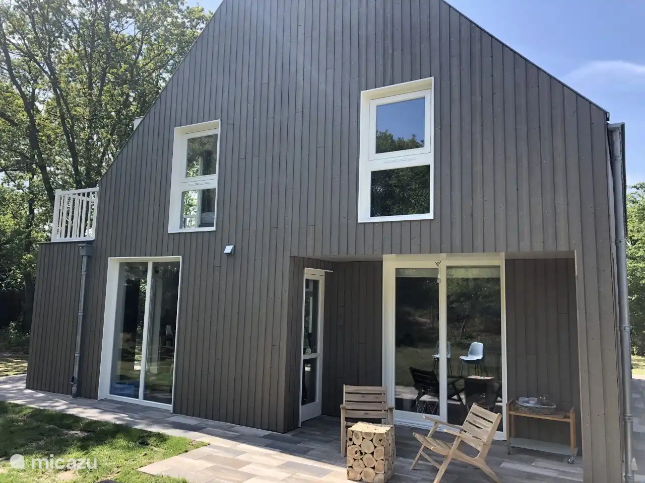 Sie finden immer eine Terrasse mit der richtigen Menge an Sonne oder Schatten