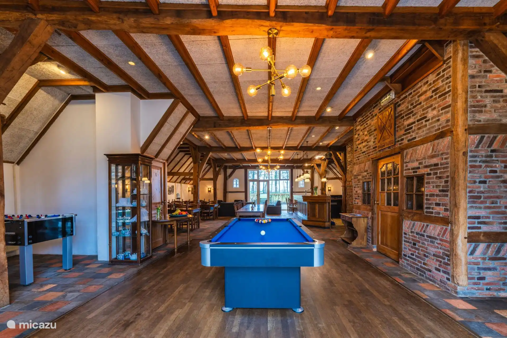 Es gibt viele Spiele und Spieloptionen