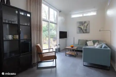 Vakantiehuis Nederland, Utrecht, Rhenen chalet Luxe Cubistische woning - Cube 2