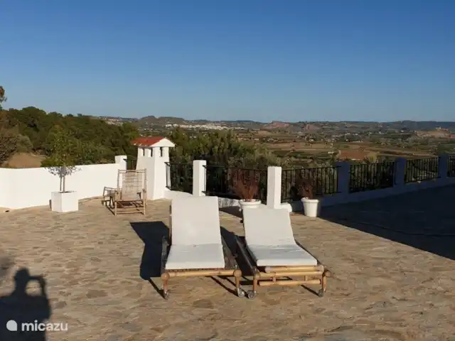 Finca Maxima | Espagne, Valence, Montroy - finca Soleil et ombre l'après-midi.