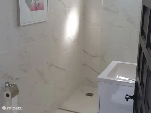Finca Maxima | Espagne, Valence, Montroy - finca La salle de bain de la maison d'hôtes