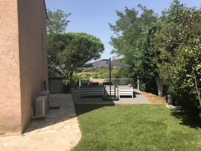 Smit France | France, Côte d'Azur, Sainte-Maxime - maison de vacances Maison annexe avec terrasse