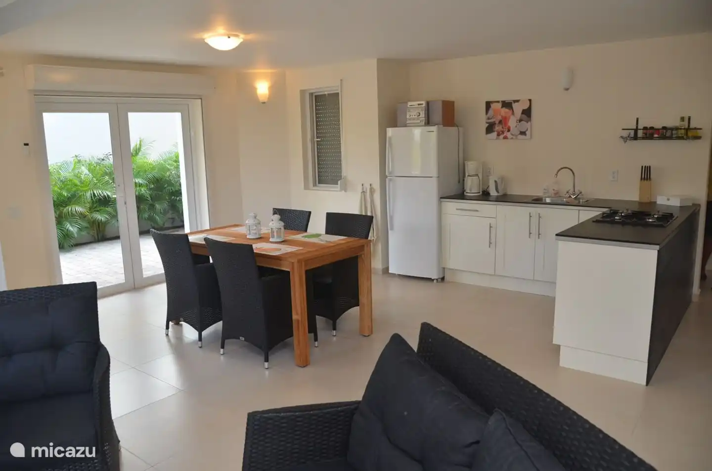 Kas Bon Bida in Curaçao, Banda Ariba (Ost), Jan Thiel - Appartement