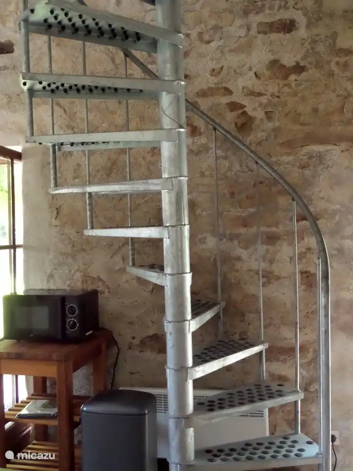 L'escalier en colimaçon magnifiquement conçu