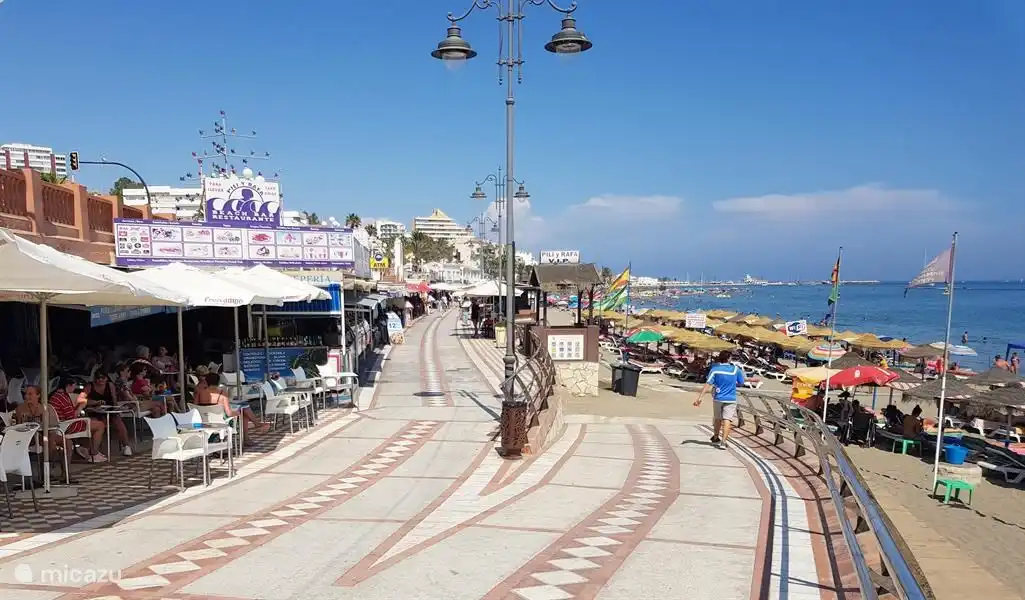 Gemütlicher Strandboulevard zu Fuß erreichbar