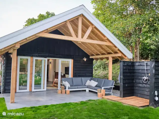 Location de Vacances Pays-Bas, Hollande méridionale, Ouddorp, maison de vacances - Maison de vacances OUR NEST Ouddorp Véranda, douche extérieure