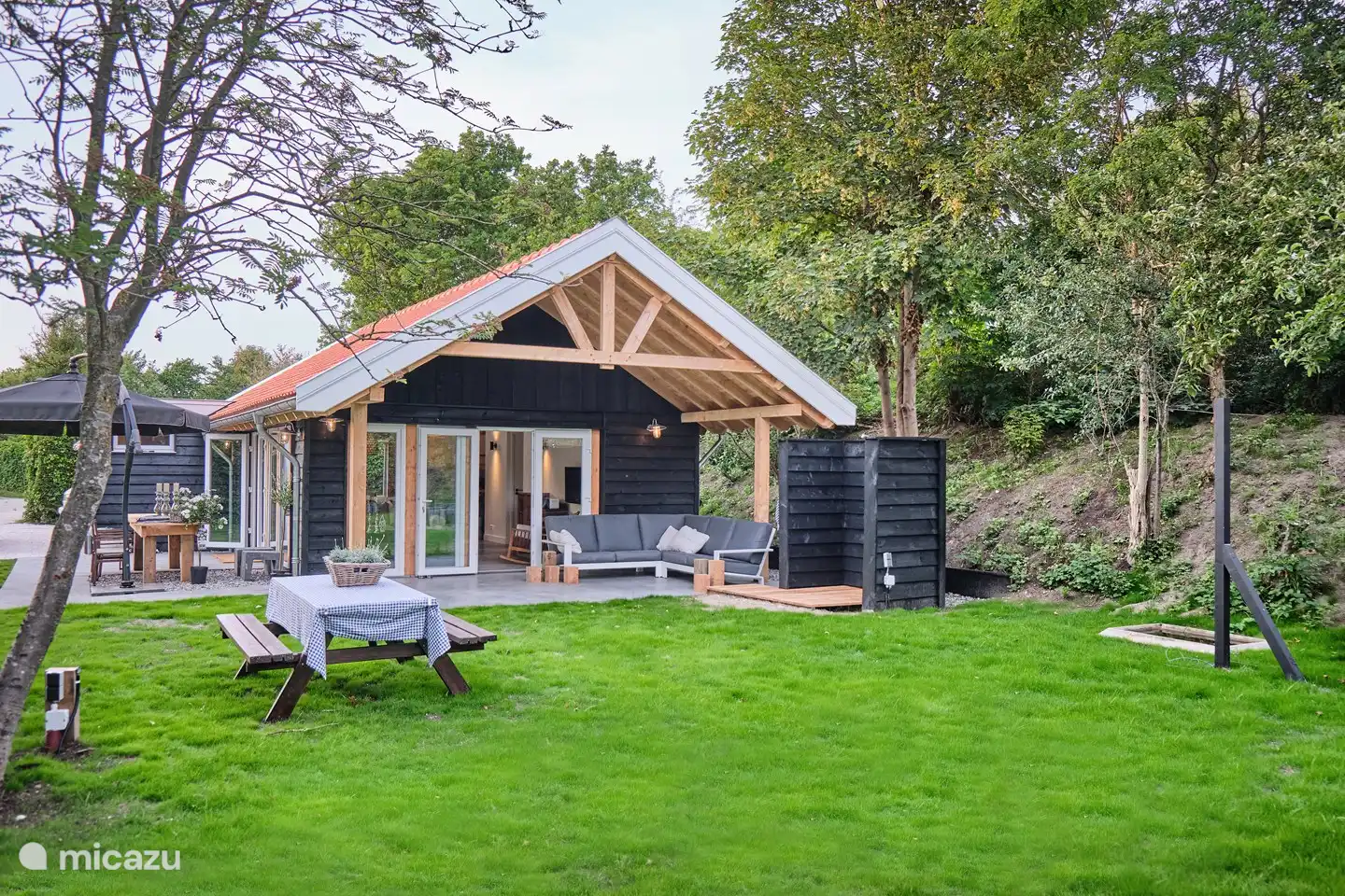 Großer Garten mit viel Privatsphäre