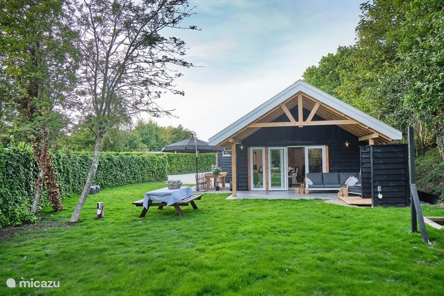 Großer Garten mit viel Privatsphäre