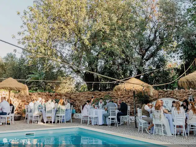 Casa do Alto Completa  en Portugal, Algarve, Vale Judeu - alojamiento y desayuno Y así es como puede verse durante una boda