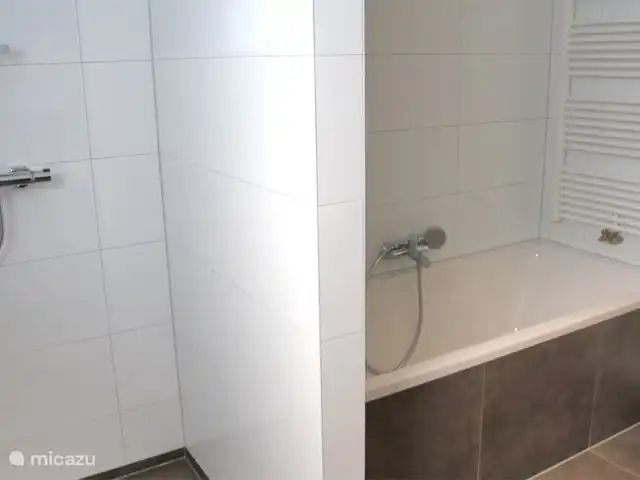 XL Villa Duinland huren in Nederland, Noord-Holland, Sint Maartenszee - villa badkamer op de 1e etage