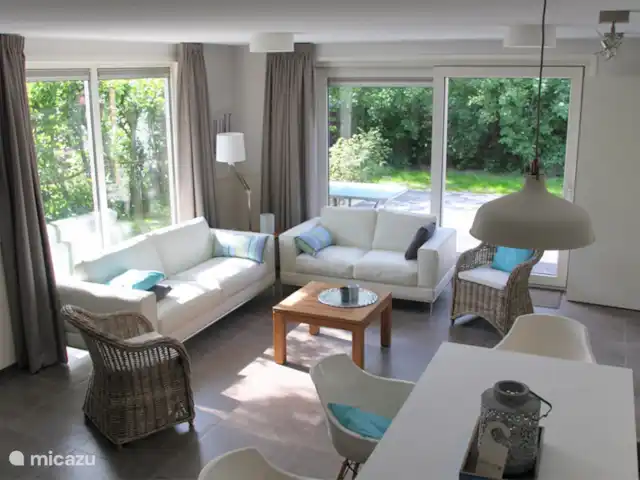 XL Villa Duinland huren in Nederland, Noord-Holland, Sint Maartenszee - villa woonkamer