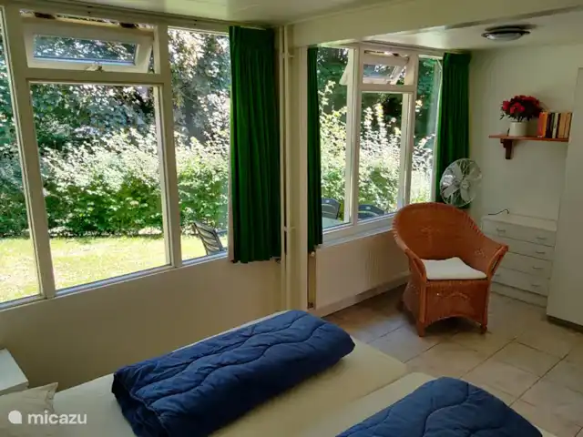 Bungalow de Koempel huren in Nederland, Limburg, Simpelveld - bungalow Slaapkamer beneden - ca 16 m2