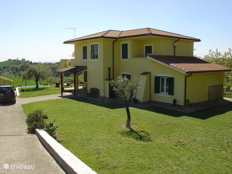 Casa vacacional Italia, Lacio, Montebuono Apartamento villa sabina