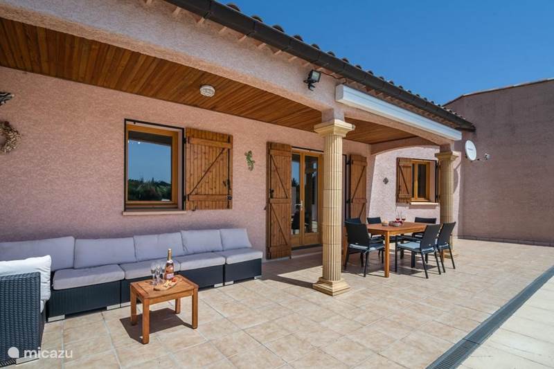Holiday home France, Aude, Castelnau-d'Aude Holiday house Aude Vie with electric charging station