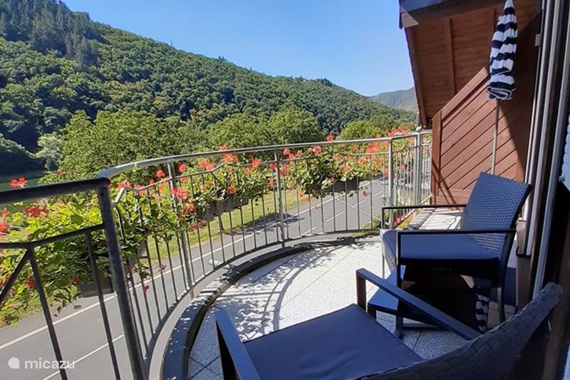 Vakantiehuis Duitsland, Moezel, Ediger-Eller Bed & Breakfast B&B Moselliebe- COMFORTKAMER balkon