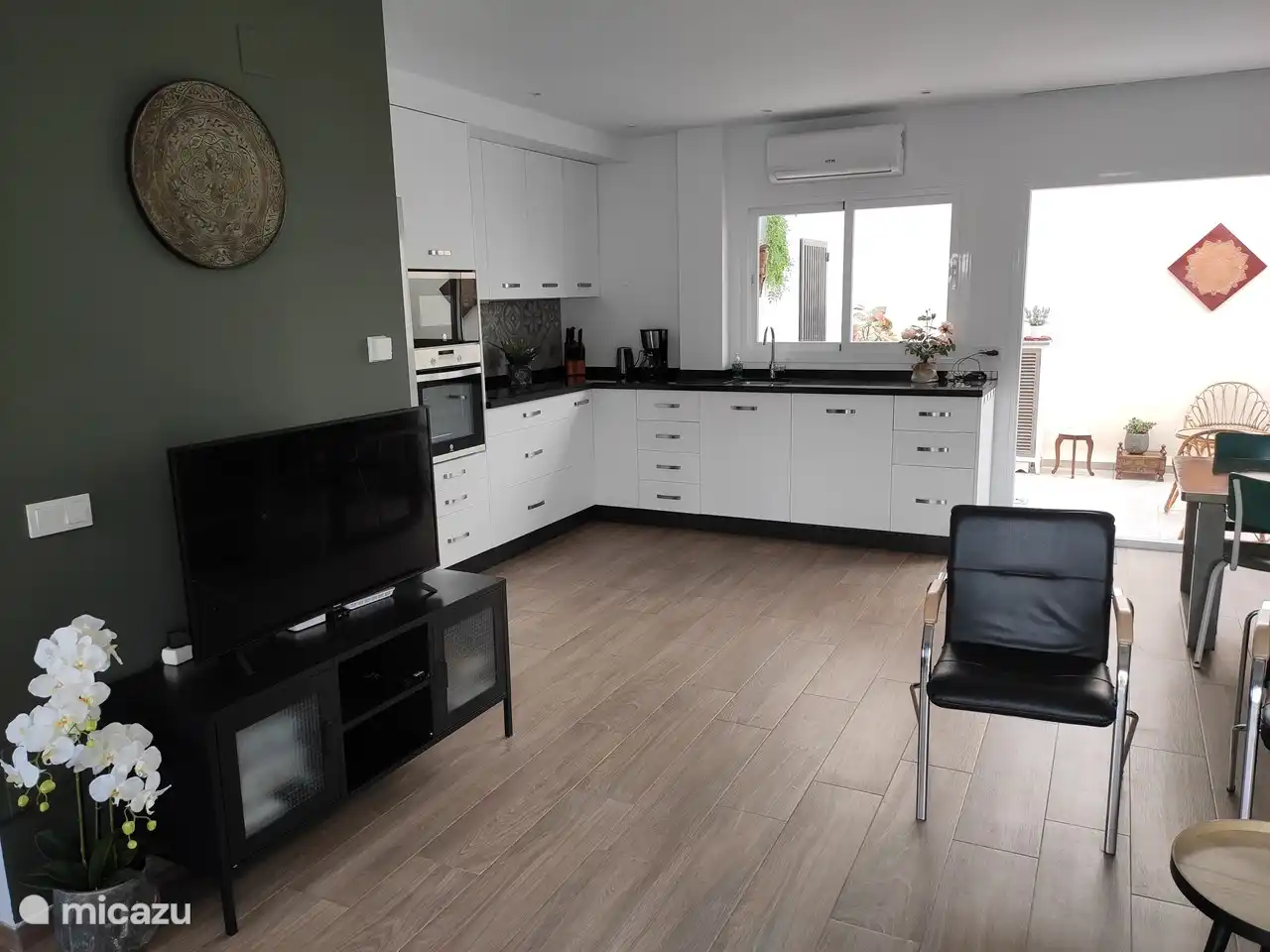 Küche mit allen Annehmlichkeiten