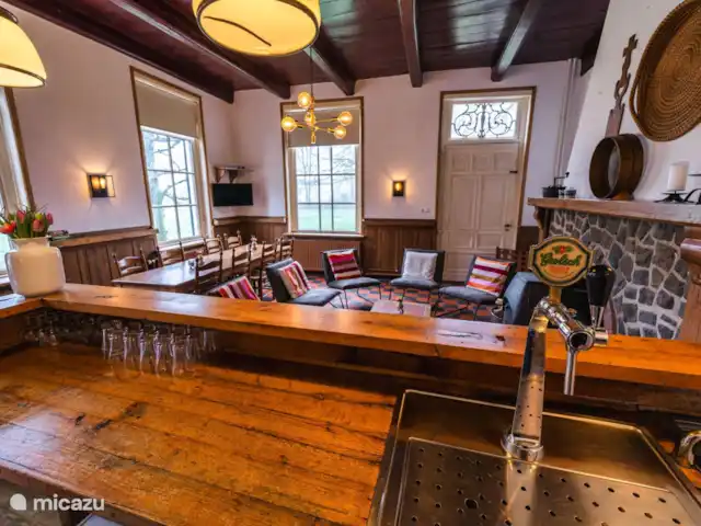 Het Reirinck, 14 pers.Het Voorhuis huren in Nederland, Gelderland, Groenlo - boerderij Bar met tapinstallatie