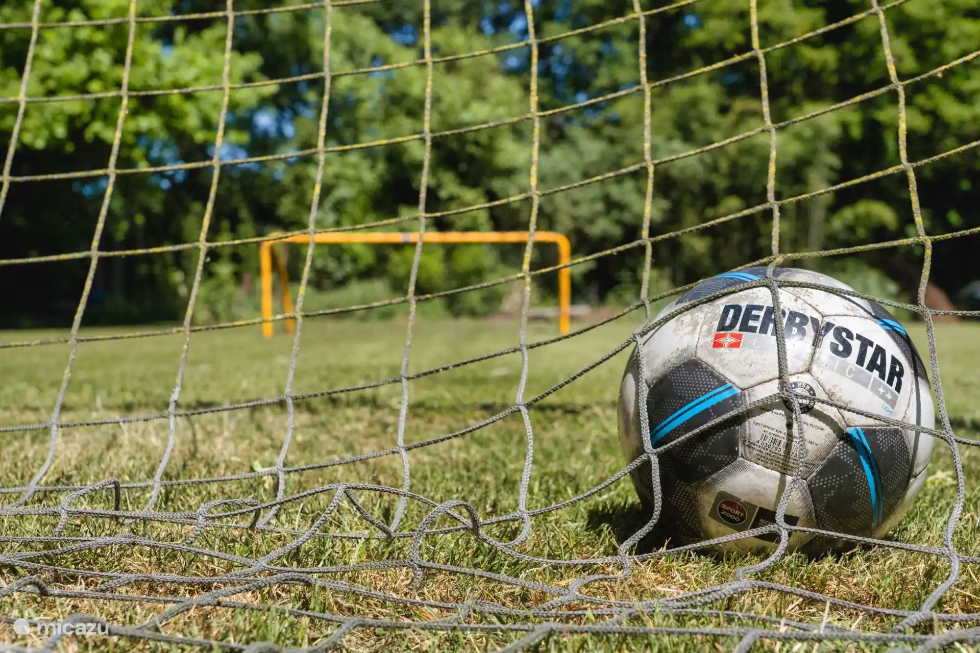 Spiele werden in und um die Unterkunft herum angeboten