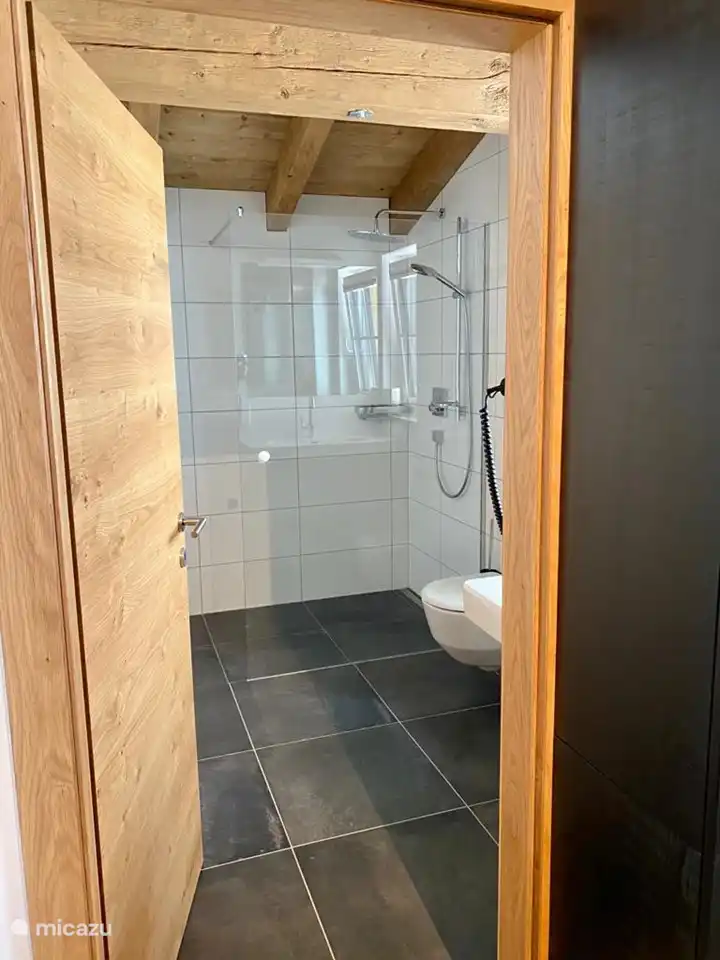 Badezimmer im Obergeschoss