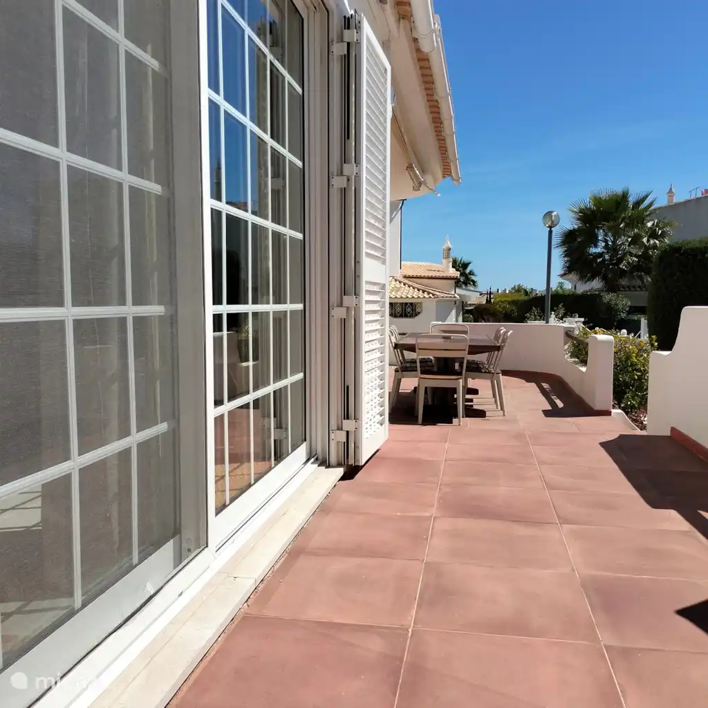 Luxe Vila in Olhos d'Agua
