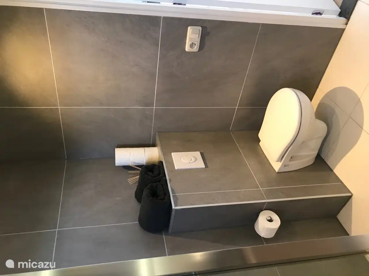 Bathroom with underfloor heating