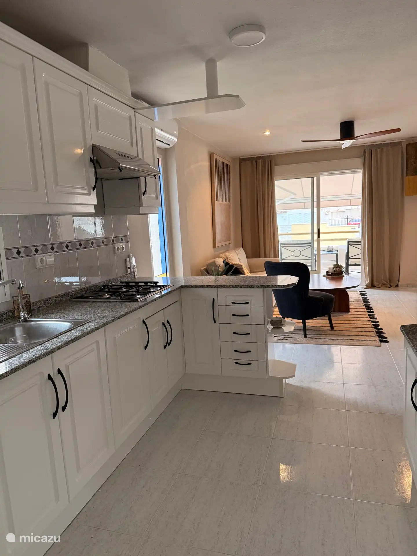 Cocina abierta arriba