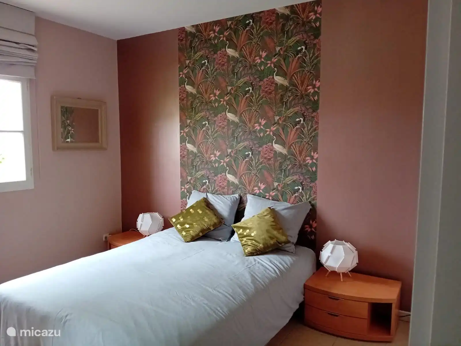 Schlafzimmer 3 befindet sich ebenfalls im Erdgeschoss und ist mit einem Doppelbett ausgestattet.