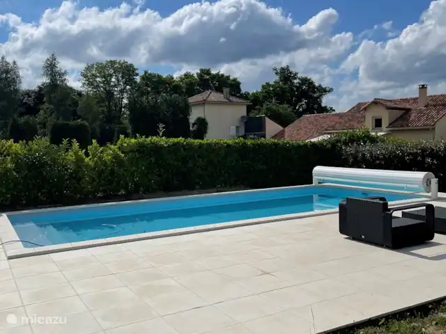 Villa Mon Cherry La Haute Preze 26 en Francia, Charente, Rouzède - villa Piscina