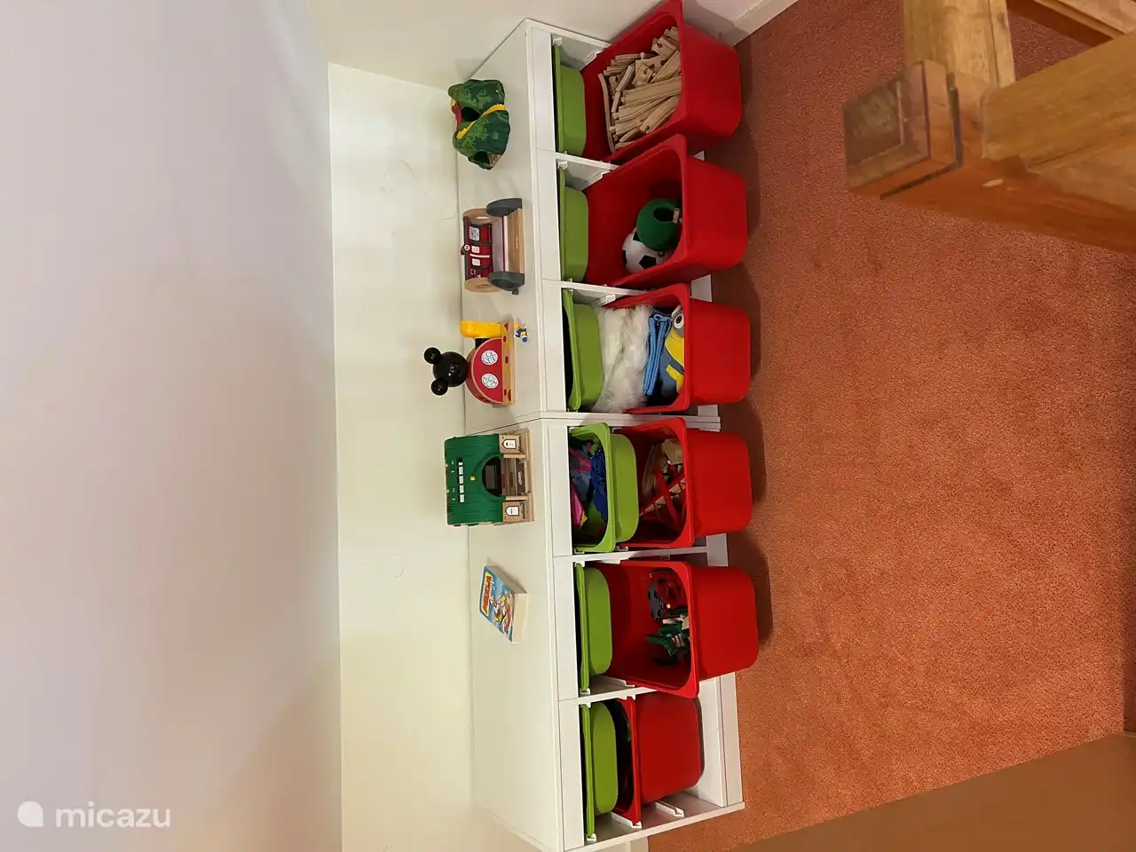 Spielloft mit zweitem Wohnzimmer