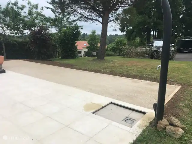 Villa Mon Cherry La Haute Preze 26 en Francia, Charente, Rouzède - villa Jeu de boules court, no se puede obtener más francés y súper divertido para jugar con familiares y amigos.