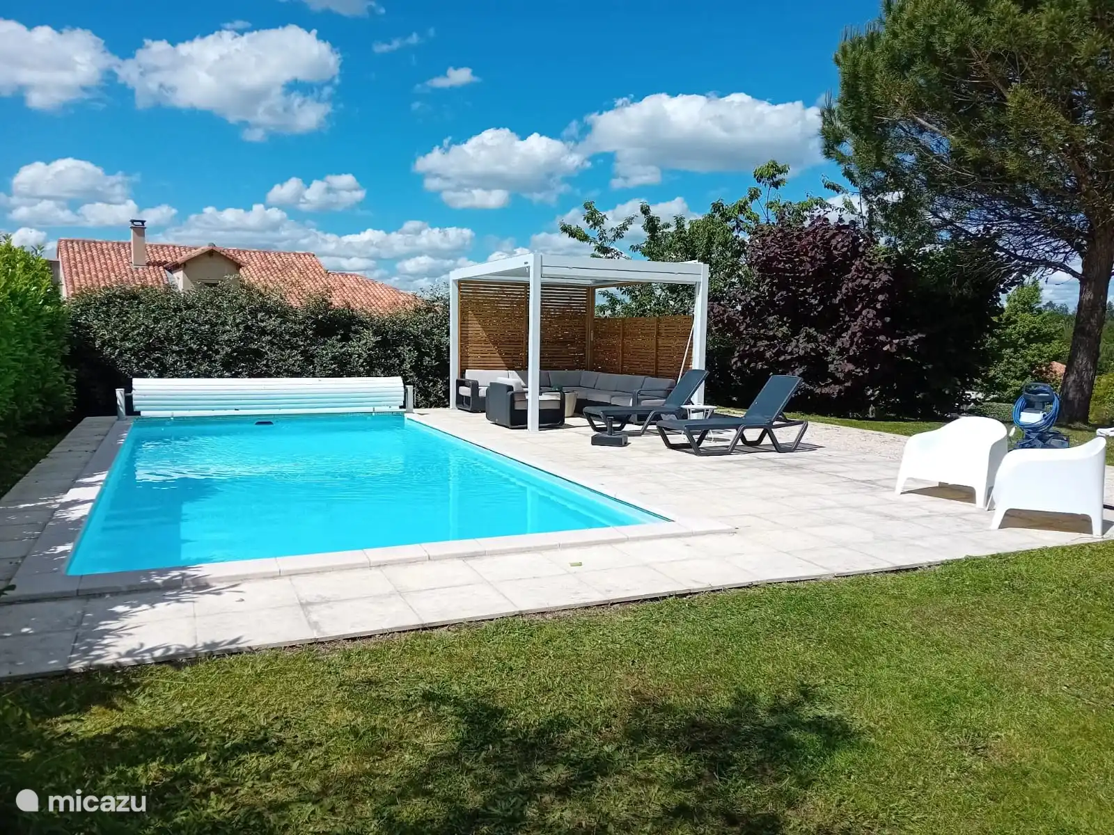 Villa Mon Cherry La Haute Preze 26 in Frankreich, Charente, Rouzède - villa