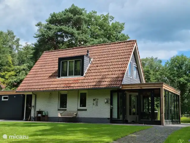 PuurZang | Ommen huren in Nederland, Overijssel, Ommen - vakantiehuis Zijaanzicht