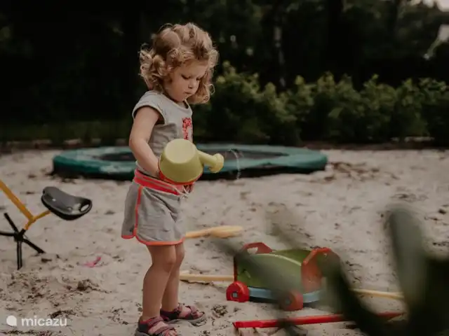 Boekels Buiten en Países Bajos, Barbante Septentrional, Boekel - casa vacacional horneando galletas en el arenero...
