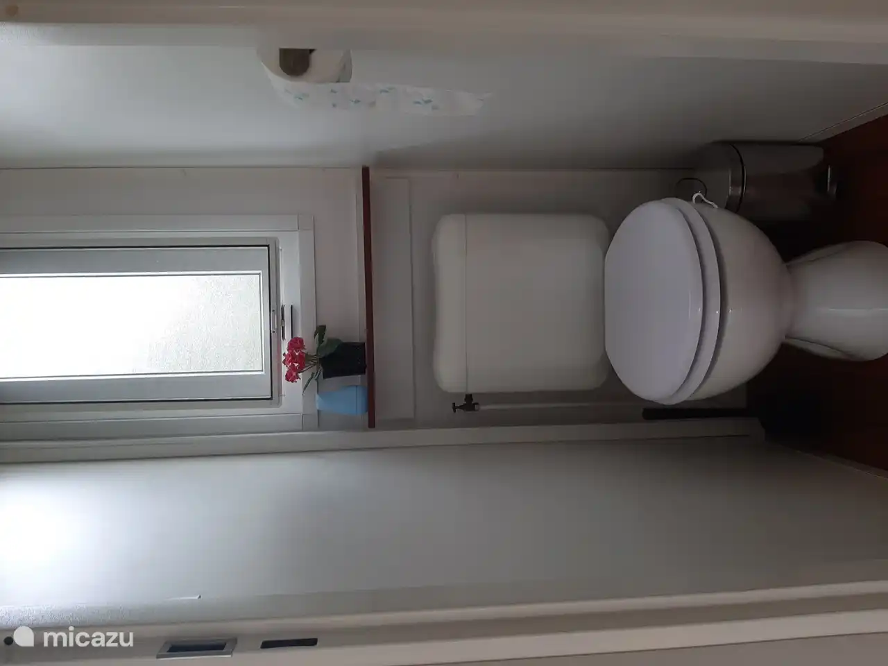 Toilette ist separat