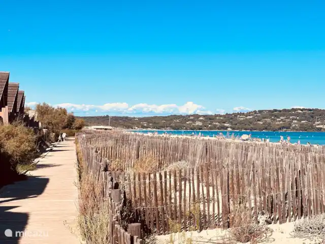 Mobil Home Kon Tiki St Tropez | France, Côte d'Azur, Saint-Tropez - mobil-home Plage de Kon tiki